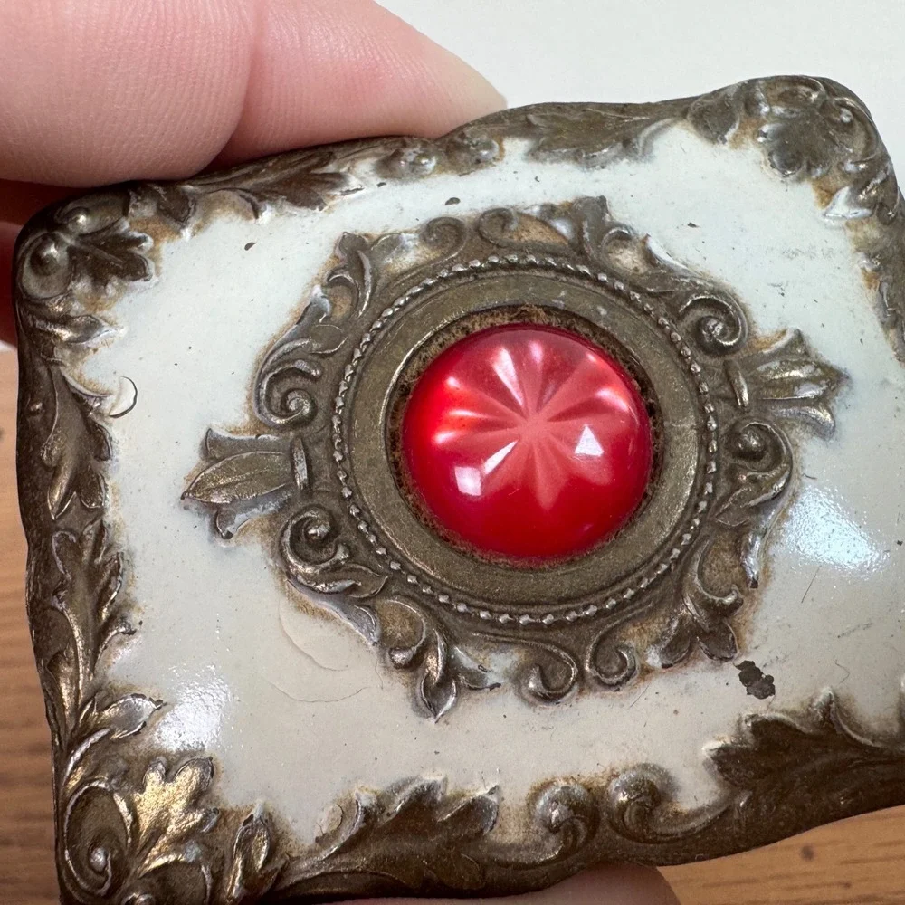 Vintage‎ Ornate Red Jewel White Enamel Accent Pewter Jewelry Trinket Box